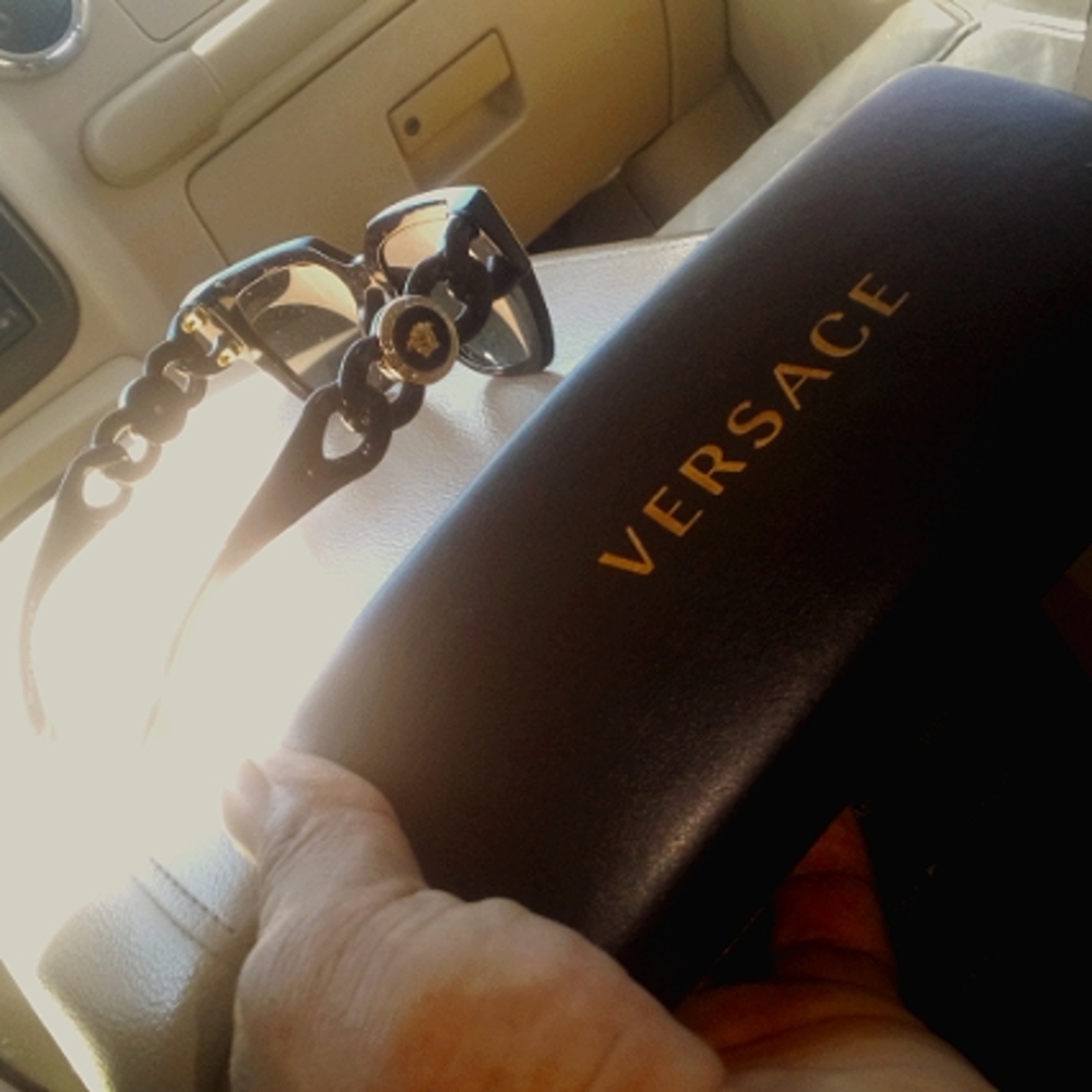 Versace sunglasses 😎